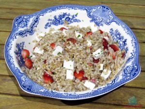 freschi di stagione nell'insalata di farro de L'Agenda di mamma Bea