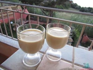 estratti di benessere al mango e miele preparati da L'Agenda di mamma Bea