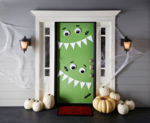 decorare una porta per Halloween con L'Agenda di mamma Bea
