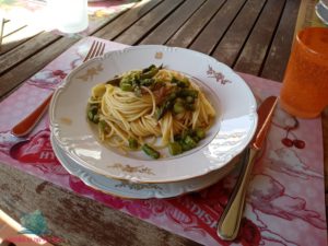 poca spesa molta resa con gli spaghettini preparati da L'Agenda di mamma Bea